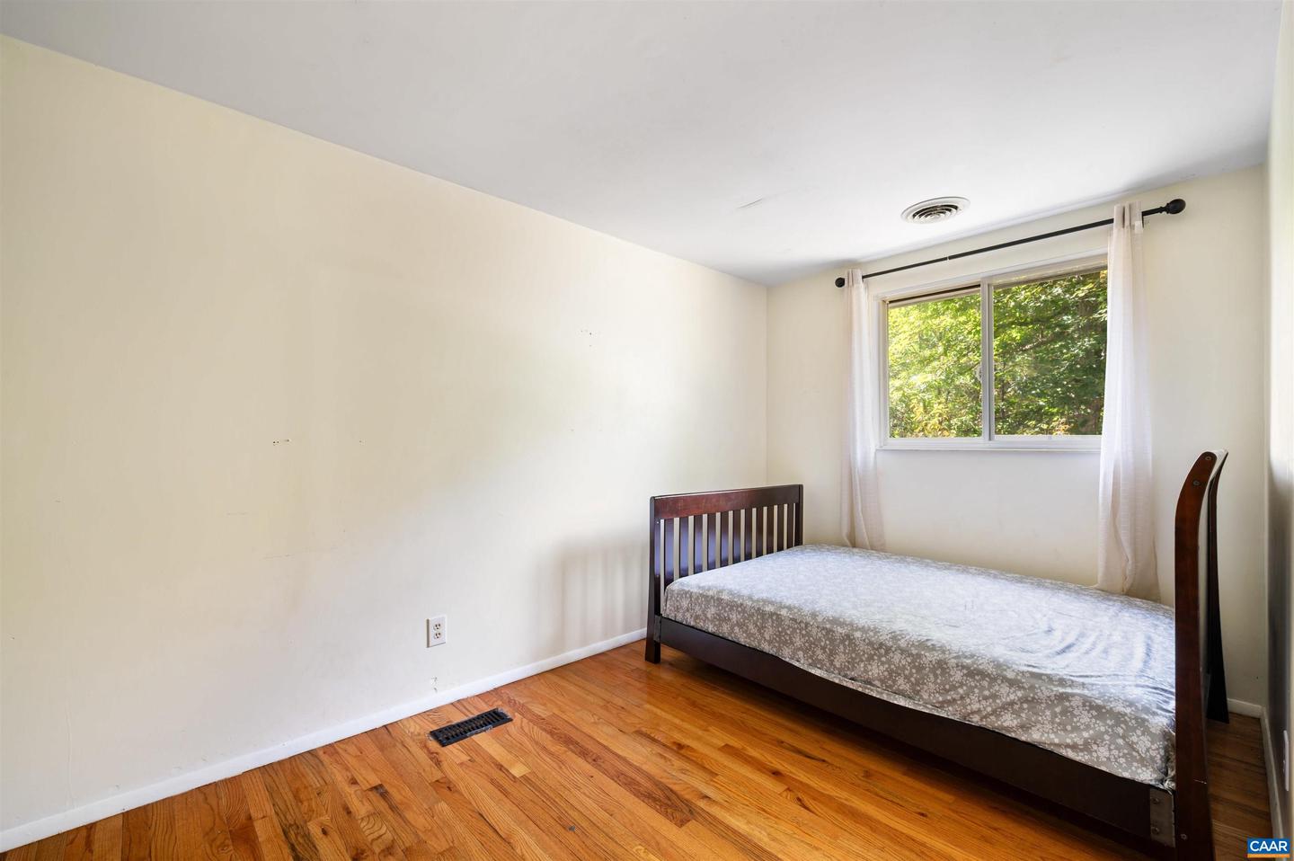 75 LUMBER LN, BARBOURSVILLE, Virginia 22923, 3 Bedrooms Bedrooms, ,1 BathroomBathrooms,Residential,For sale,75 LUMBER LN,670145 MLS # 670145 75 LUMBER LN, BARBOURSVILLE, Virginia 22923, 3 Bedrooms Bedrooms, ,1 BathroomBathrooms,Residential,For sale,75 LUMBER LN,670145 MLS # 670145