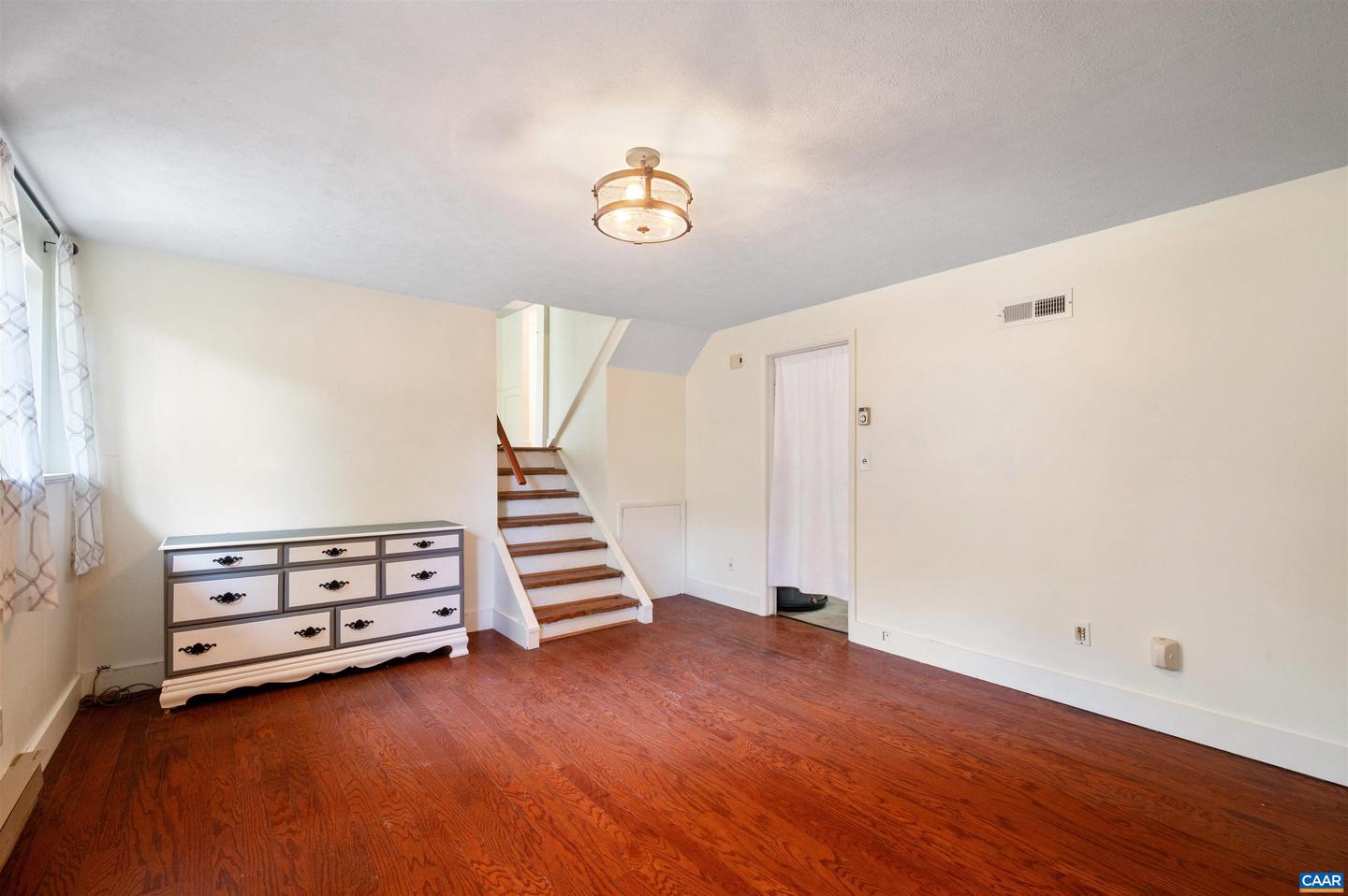 75 LUMBER LN, BARBOURSVILLE, Virginia 22923, 3 Bedrooms Bedrooms, ,1 BathroomBathrooms,Residential,For sale,75 LUMBER LN,670145 MLS # 670145 75 LUMBER LN, BARBOURSVILLE, Virginia 22923, 3 Bedrooms Bedrooms, ,1 BathroomBathrooms,Residential,For sale,75 LUMBER LN,670145 MLS # 670145