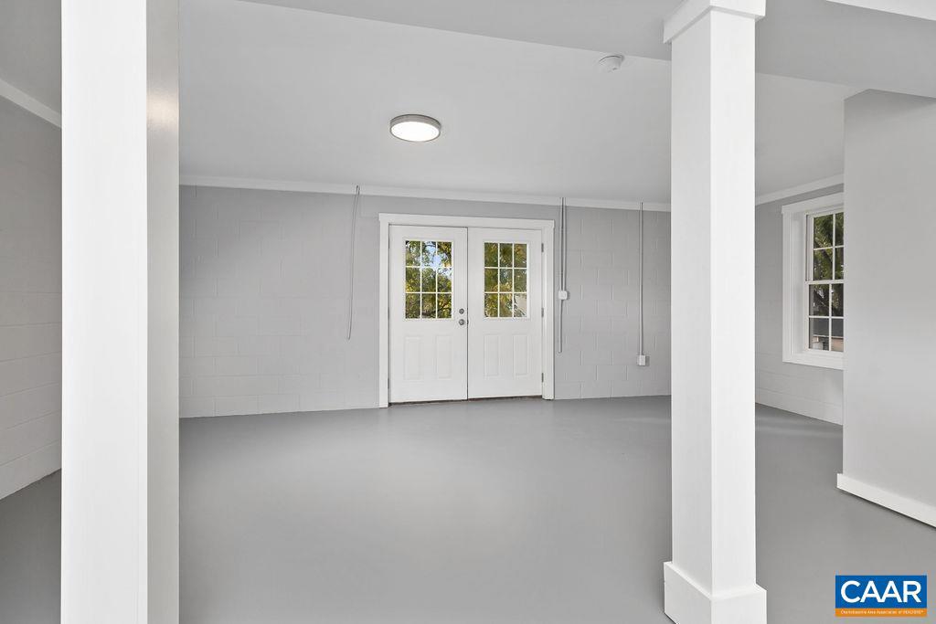 229 S WINCHESTER AVE, WAYNESBORO, Virginia 22980, 3 Bedrooms Bedrooms, ,2 BathroomsBathrooms,Residential,For sale,229 S WINCHESTER AVE,670146 MLS # 670146