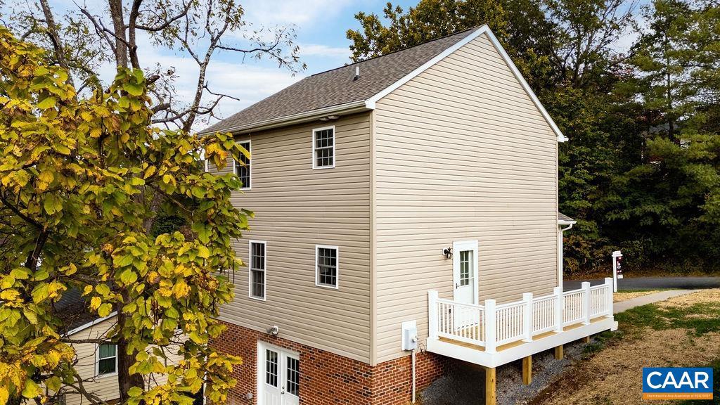 229 S WINCHESTER AVE, WAYNESBORO, Virginia 22980, 3 Bedrooms Bedrooms, ,2 BathroomsBathrooms,Residential,For sale,229 S WINCHESTER AVE,670146 MLS # 670146