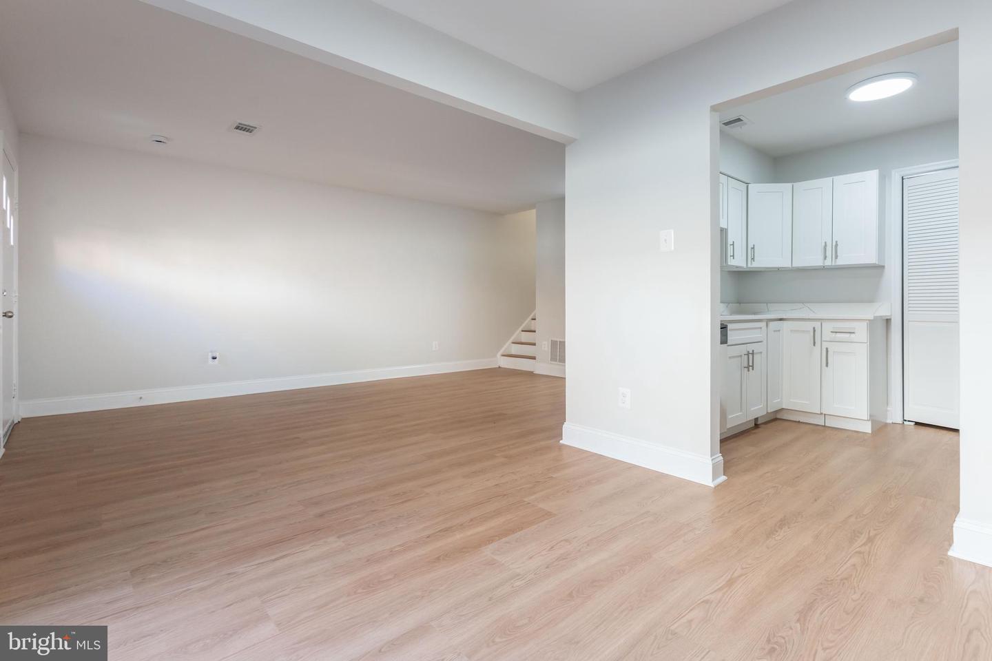 7963 SAN LEANDRO PL #103C, ALEXANDRIA, Virginia 22309, 2 Bedrooms Bedrooms, ,1 BathroomBathrooms,Residential,For sale,7963 SAN LEANDRO PL #103C,VAFX2274984 MLS # VAFX2274984