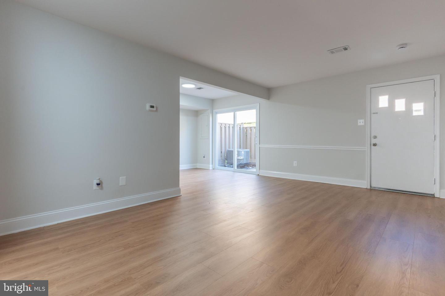 7963 SAN LEANDRO PL #103C, ALEXANDRIA, Virginia 22309, 2 Bedrooms Bedrooms, ,1 BathroomBathrooms,Residential,For sale,7963 SAN LEANDRO PL #103C,VAFX2274984 MLS # VAFX2274984