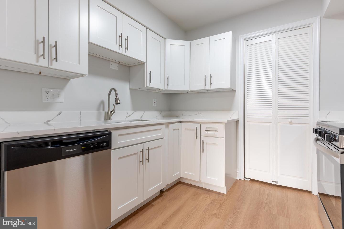 7963 SAN LEANDRO PL #103C, ALEXANDRIA, Virginia 22309, 2 Bedrooms Bedrooms, ,1 BathroomBathrooms,Residential,For sale,7963 SAN LEANDRO PL #103C,VAFX2274984 MLS # VAFX2274984
