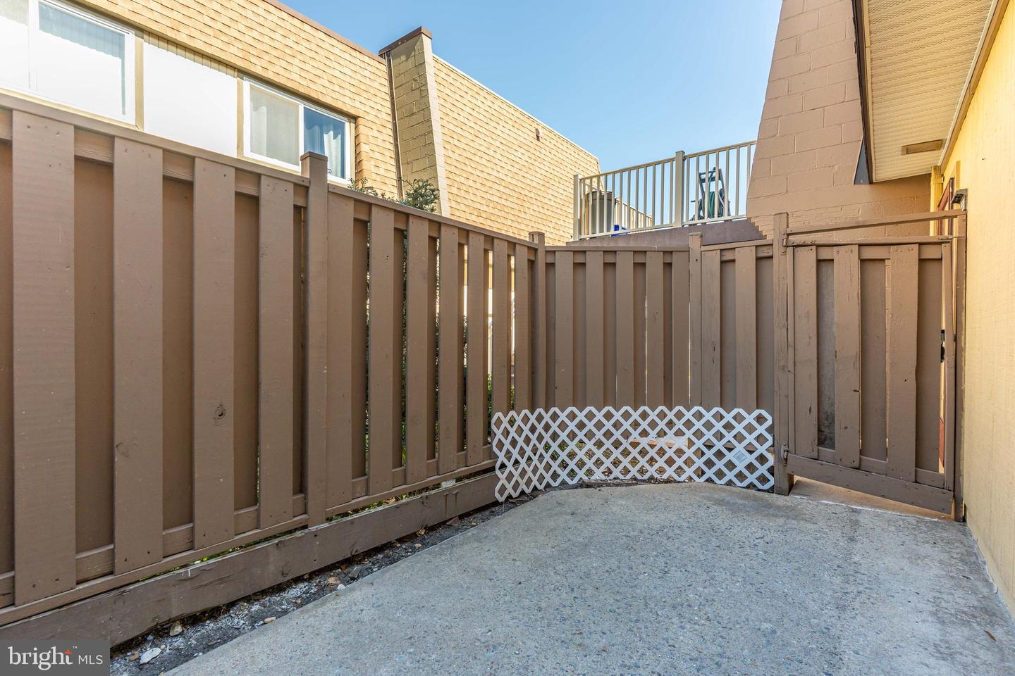 7963 SAN LEANDRO PL #103C, ALEXANDRIA, Virginia 22309, 2 Bedrooms Bedrooms, ,1 BathroomBathrooms,Residential,For sale,7963 SAN LEANDRO PL #103C,VAFX2274984 MLS # VAFX2274984