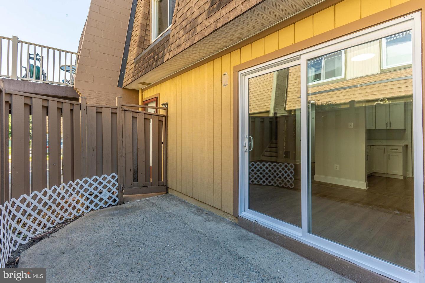 7963 SAN LEANDRO PL #103C, ALEXANDRIA, Virginia 22309, 2 Bedrooms Bedrooms, ,1 BathroomBathrooms,Residential,For sale,7963 SAN LEANDRO PL #103C,VAFX2274984 MLS # VAFX2274984