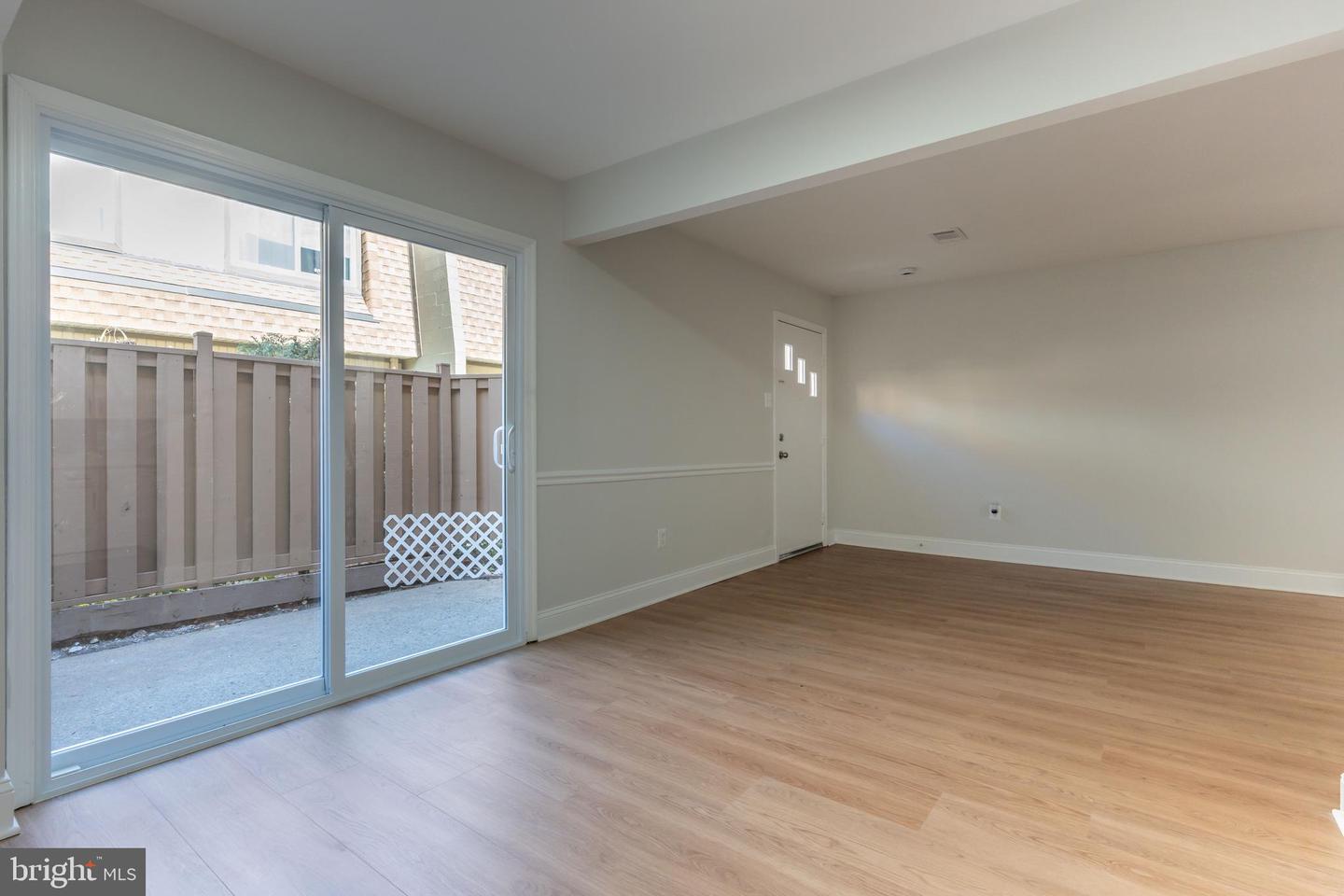 7963 SAN LEANDRO PL #103C, ALEXANDRIA, Virginia 22309, 2 Bedrooms Bedrooms, ,1 BathroomBathrooms,Residential,For sale,7963 SAN LEANDRO PL #103C,VAFX2274984 MLS # VAFX2274984