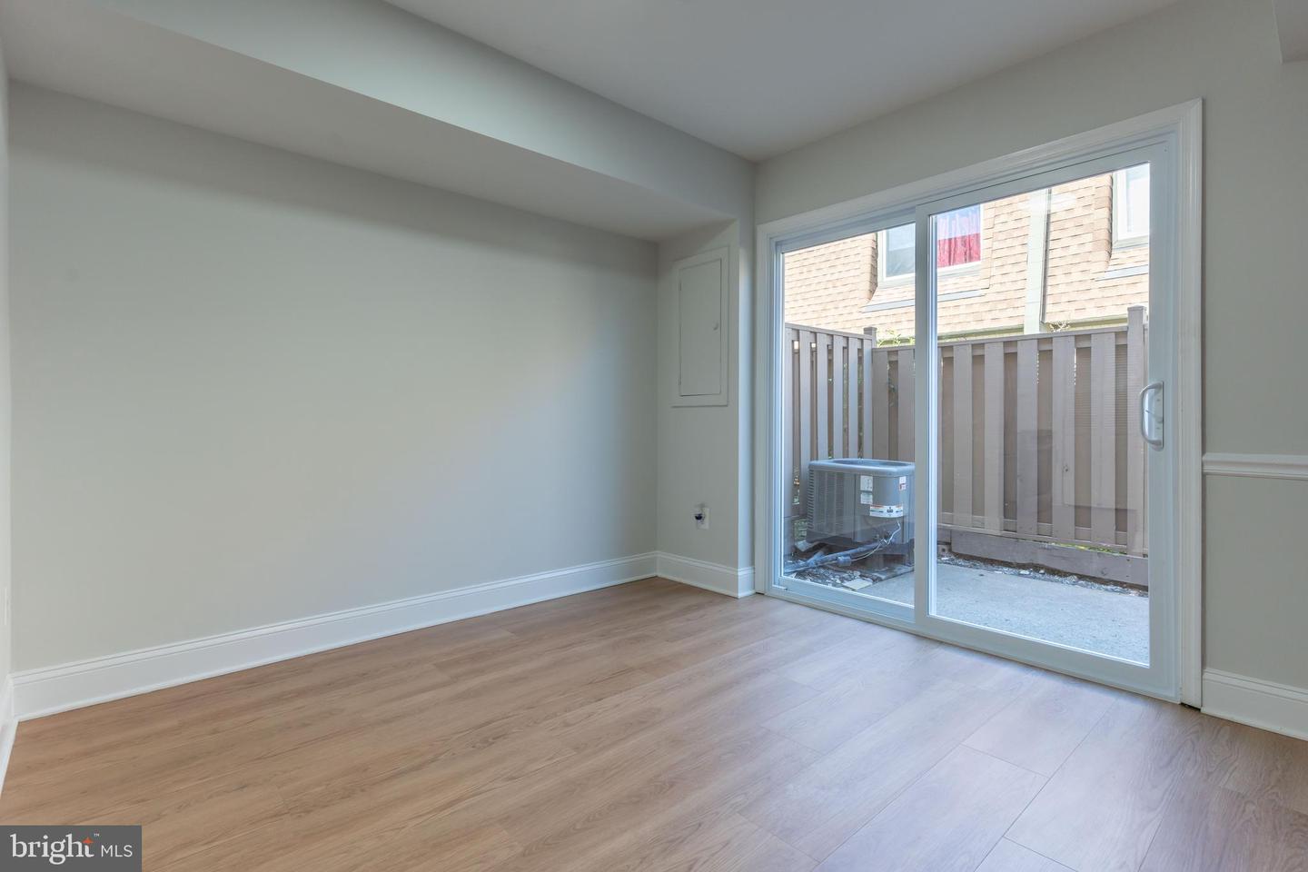 7963 SAN LEANDRO PL #103C, ALEXANDRIA, Virginia 22309, 2 Bedrooms Bedrooms, ,1 BathroomBathrooms,Residential,For sale,7963 SAN LEANDRO PL #103C,VAFX2274984 MLS # VAFX2274984