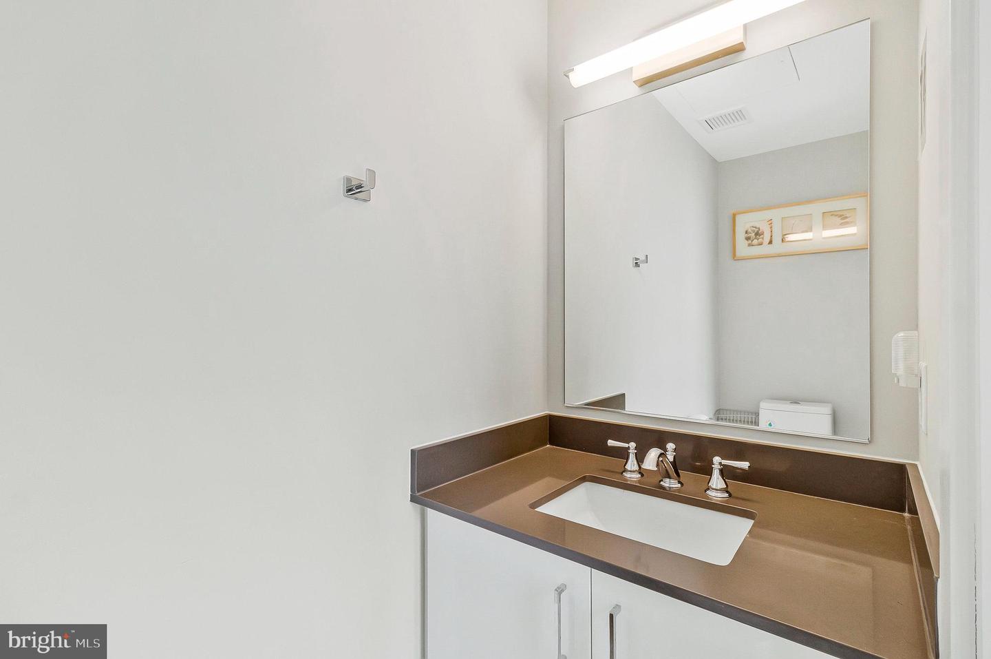 88 V ST SW #201, WASHINGTON, District Of Columbia 20024, 2 Bedrooms Bedrooms, ,2 BathroomsBathrooms,Residential,For sale,88 V ST SW #201,DCDC2227580 MLS # DCDC2227580