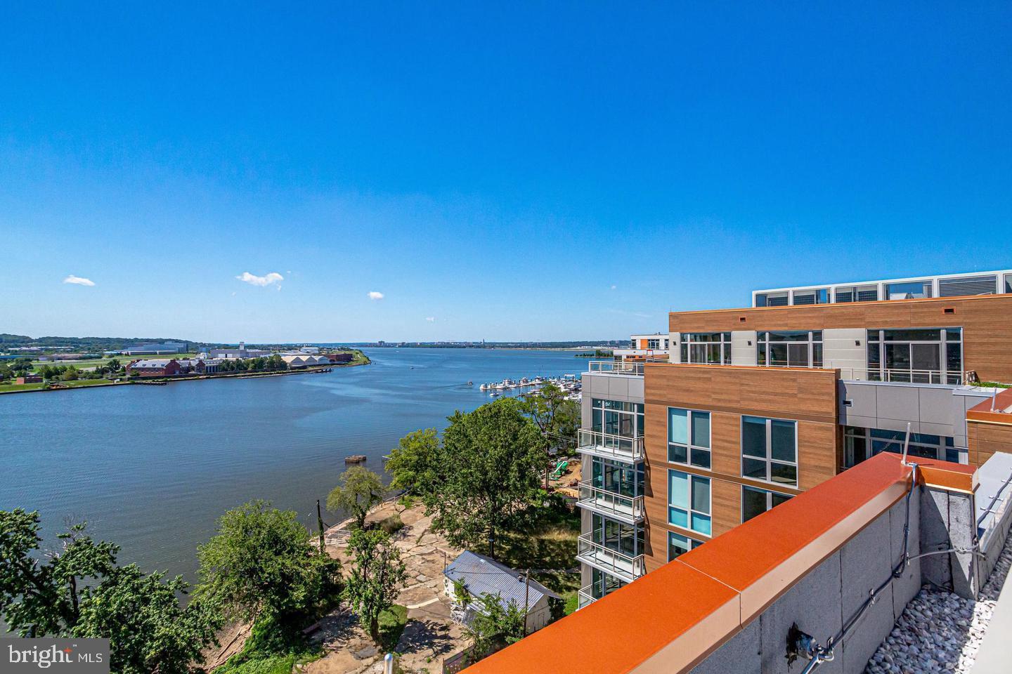 88 V ST SW #201, WASHINGTON, District Of Columbia 20024, 2 Bedrooms Bedrooms, ,2 BathroomsBathrooms,Residential,For sale,88 V ST SW #201,DCDC2227580 MLS # DCDC2227580
