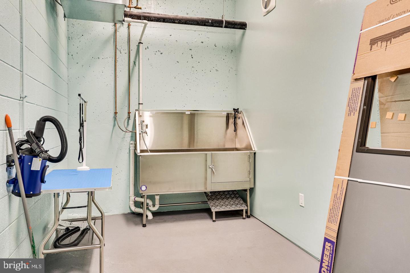 88 V ST SW #201, WASHINGTON, District Of Columbia 20024, 2 Bedrooms Bedrooms, ,2 BathroomsBathrooms,Residential,For sale,88 V ST SW #201,DCDC2227580 MLS # DCDC2227580