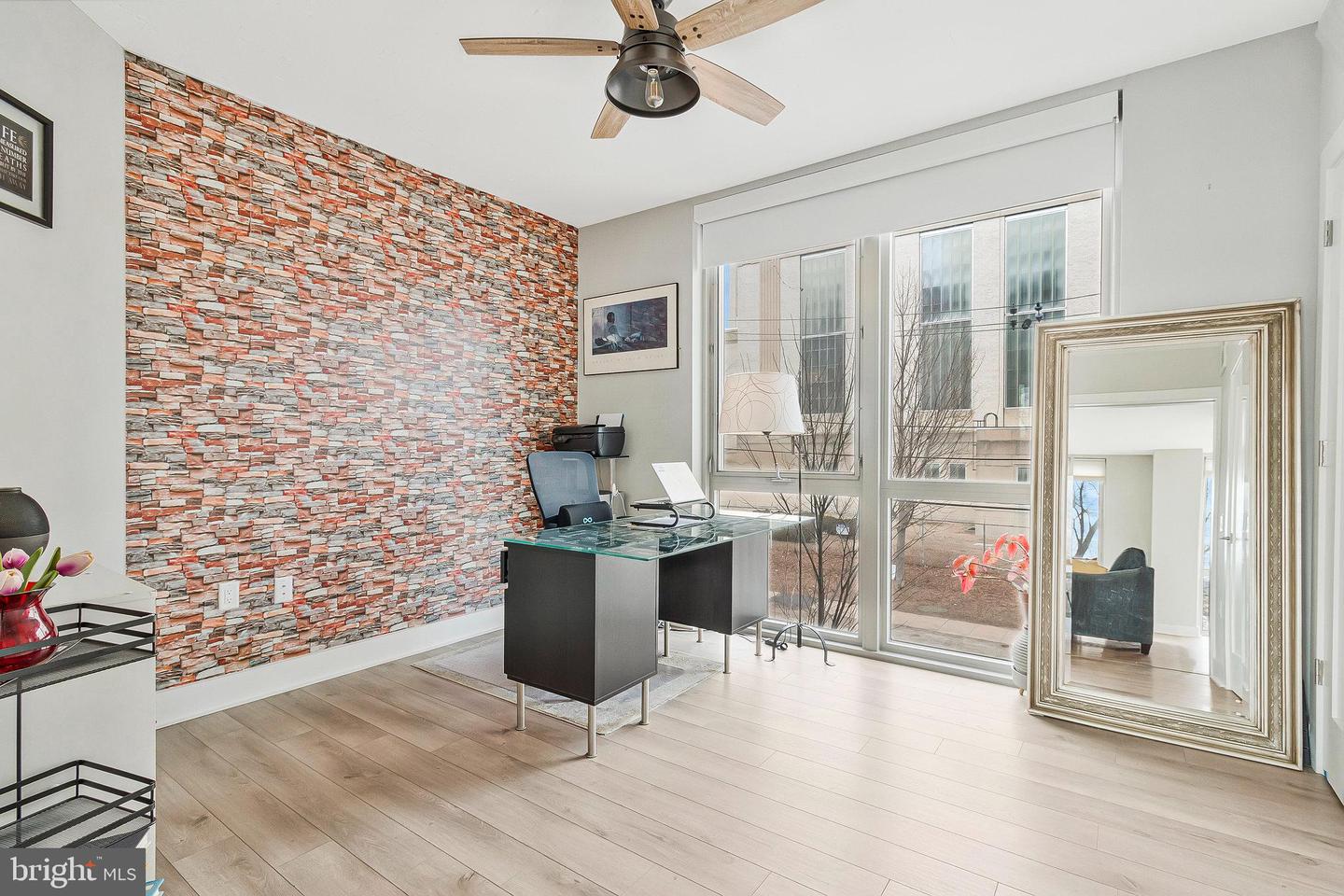 88 V ST SW #201, WASHINGTON, District Of Columbia 20024, 2 Bedrooms Bedrooms, ,2 BathroomsBathrooms,Residential,For sale,88 V ST SW #201,DCDC2227580 MLS # DCDC2227580
