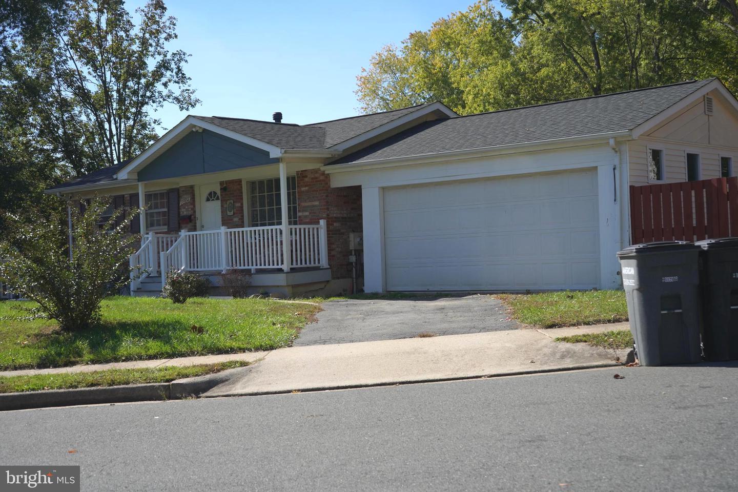 13304 HARDY CT, WOODBRIDGE, Virginia 22193, 3 Bedrooms Bedrooms, ,2 BathroomsBathrooms,Residential,For sale,13304 HARDY CT,VAPW2106222 MLS # VAPW2106222