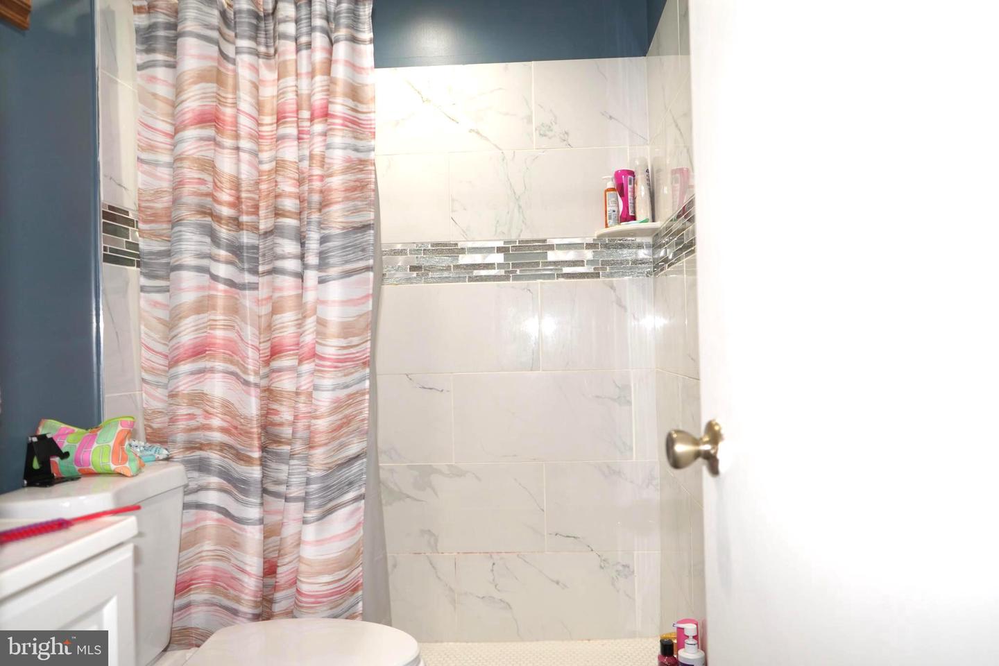 13304 HARDY CT, WOODBRIDGE, Virginia 22193, 3 Bedrooms Bedrooms, ,2 BathroomsBathrooms,Residential,For sale,13304 HARDY CT,VAPW2106222 MLS # VAPW2106222