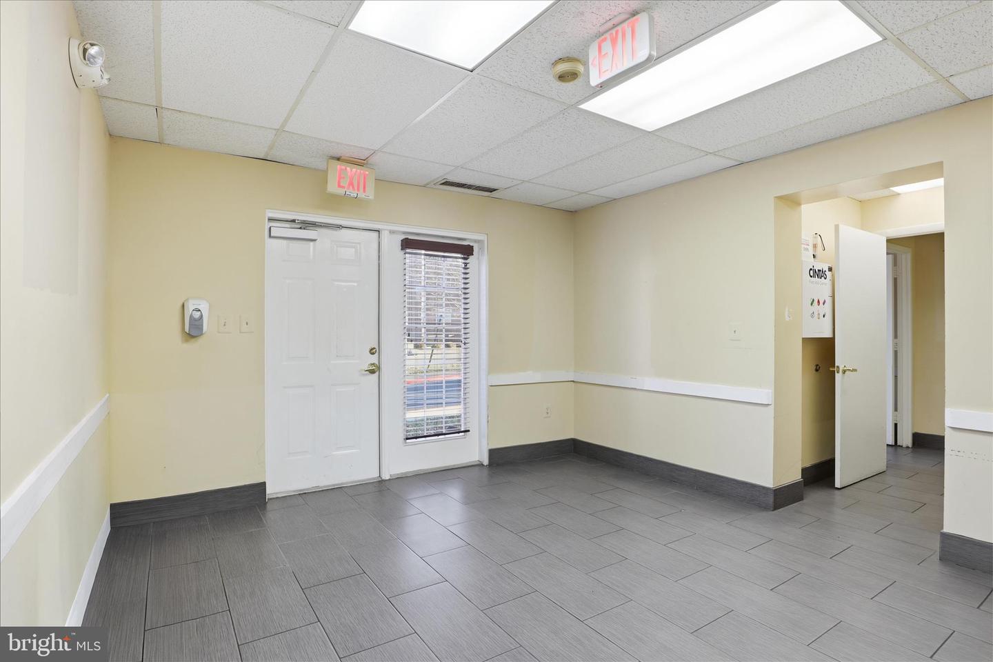 10345 DEMOCRACY LN, FAIRFAX, Virginia 22030, ,Land,For sale,10345 DEMOCRACY LN,VAFC2007066 MLS # VAFC2007066