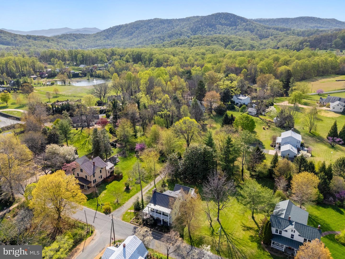 609 MAIN ST, WASHINGTON, Virginia 22747, 2 Bedrooms Bedrooms, ,2 BathroomsBathrooms,Residential,For sale,609 MAIN ST,VARP2002064 MLS # VARP2002064