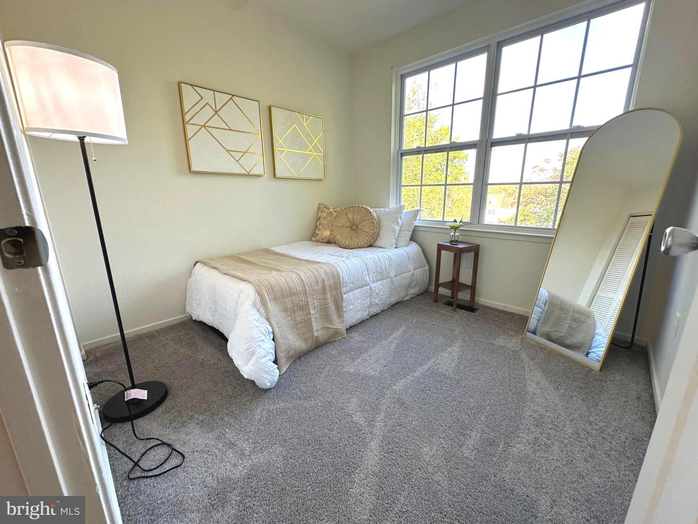 5976 ANNABERG PL #168, BURKE, Virginia 22015, 3 Bedrooms Bedrooms, ,3 BathroomsBathrooms,Residential,For sale,5976 ANNABERG PL #168,VAFX2243166 MLS # VAFX2243166