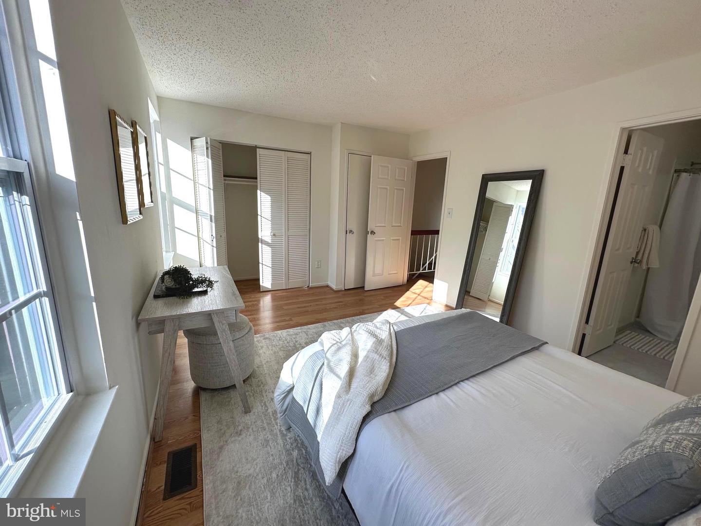 5976 ANNABERG PL #168, BURKE, Virginia 22015, 3 Bedrooms Bedrooms, ,3 BathroomsBathrooms,Residential,For sale,5976 ANNABERG PL #168,VAFX2243166 MLS # VAFX2243166