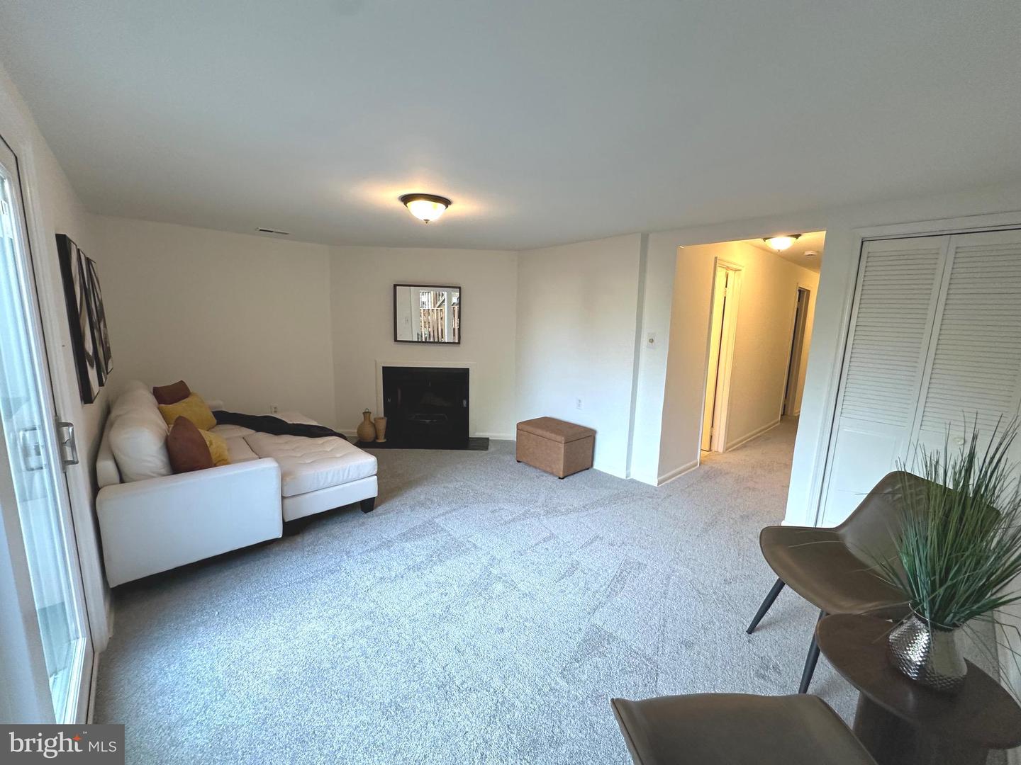 5976 ANNABERG PL #168, BURKE, Virginia 22015, 3 Bedrooms Bedrooms, ,3 BathroomsBathrooms,Residential,For sale,5976 ANNABERG PL #168,VAFX2243166 MLS # VAFX2243166