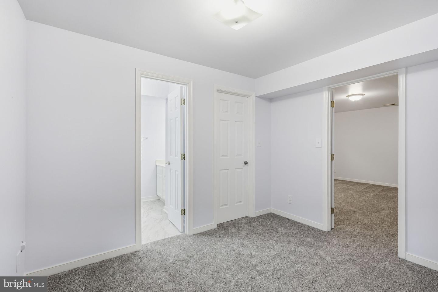8 BROWN CIR, FREDERICKSBURG, Virginia 22405, 5 Bedrooms Bedrooms, ,3 BathroomsBathrooms,Residential,For sale,8 BROWN CIR,VAST2041482 MLS # VAST2041482