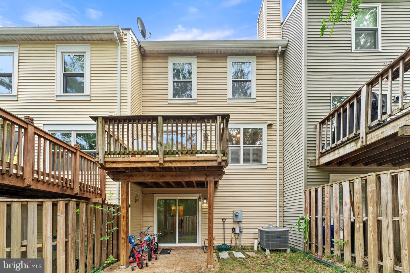 13 AVIARY ST, WARRENTON, Virginia 20186, 3 Bedrooms Bedrooms, ,3 BathroomsBathrooms,Residential,For sale,13 AVIARY ST,VAFQ2017912 MLS # VAFQ2017912