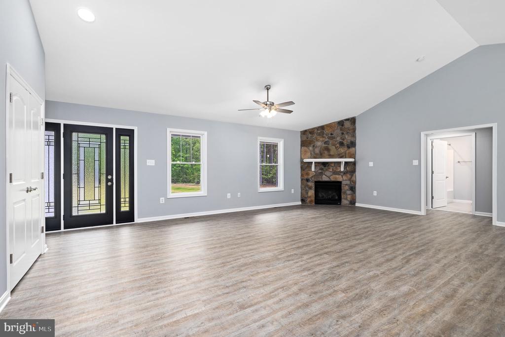 6640 LANES CORNER RD, SPOTSYLVANIA, Virginia 22551, 4 Bedrooms Bedrooms, ,3 BathroomsBathrooms,Residential,6640 LANES CORNER RD,VASP2037034 MLS # VASP2037034