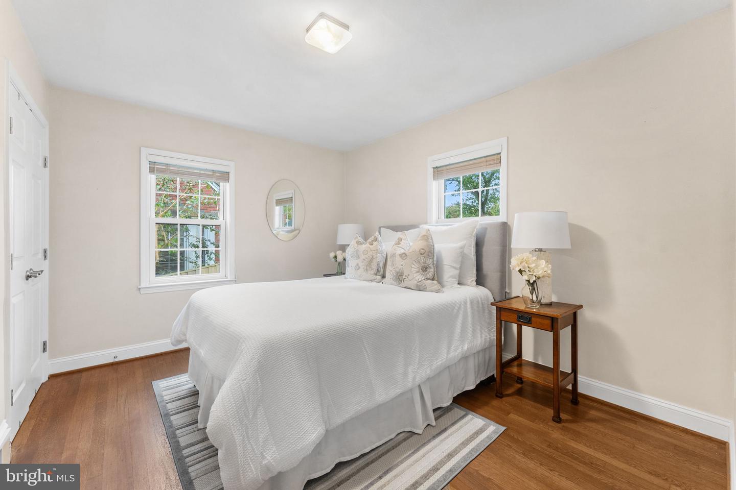 2915 MEADOW LN, FALLS CHURCH, Virginia 22042, 5 Bedrooms Bedrooms, ,3 BathroomsBathrooms,Residential,For sale,2915 MEADOW LN,VAFX2261698 MLS # VAFX2261698