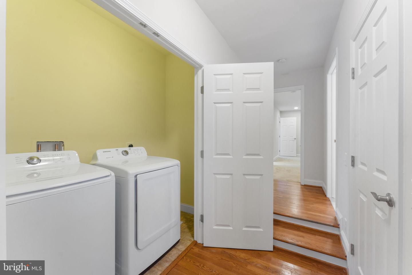 2915 MEADOW LN, FALLS CHURCH, Virginia 22042, 5 Bedrooms Bedrooms, ,3 BathroomsBathrooms,Residential,For sale,2915 MEADOW LN,VAFX2261698 MLS # VAFX2261698