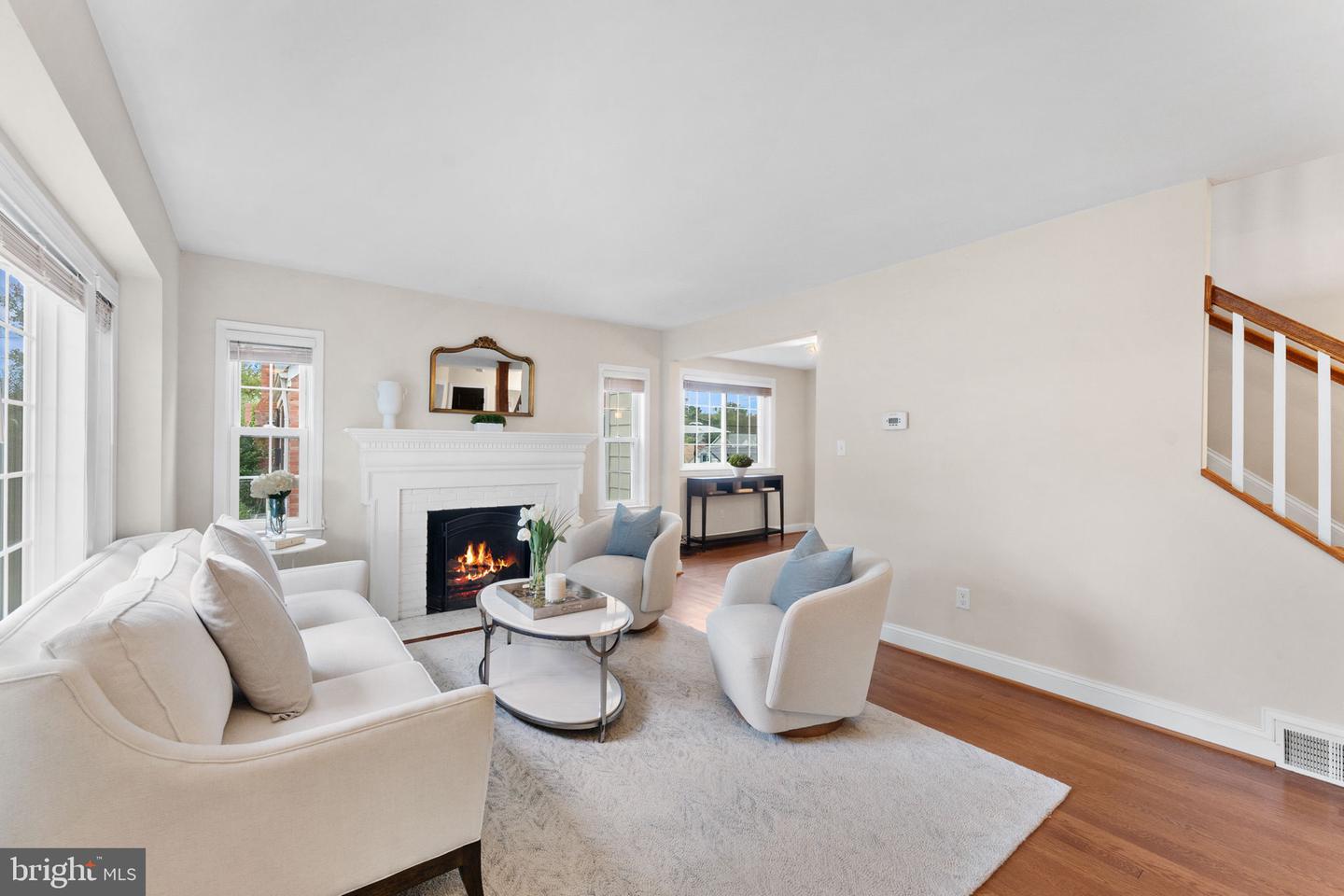 2915 MEADOW LN, FALLS CHURCH, Virginia 22042, 5 Bedrooms Bedrooms, ,3 BathroomsBathrooms,Residential,For sale,2915 MEADOW LN,VAFX2261698 MLS # VAFX2261698