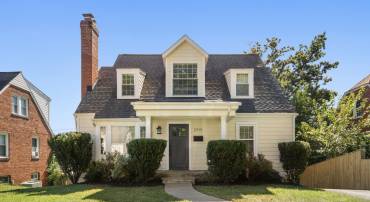 2915 MEADOW LN, FALLS CHURCH, Virginia 22042, 5 Bedrooms Bedrooms, ,3 BathroomsBathrooms,Residential,For sale,2915 MEADOW LN,VAFX2261698 MLS # VAFX2261698