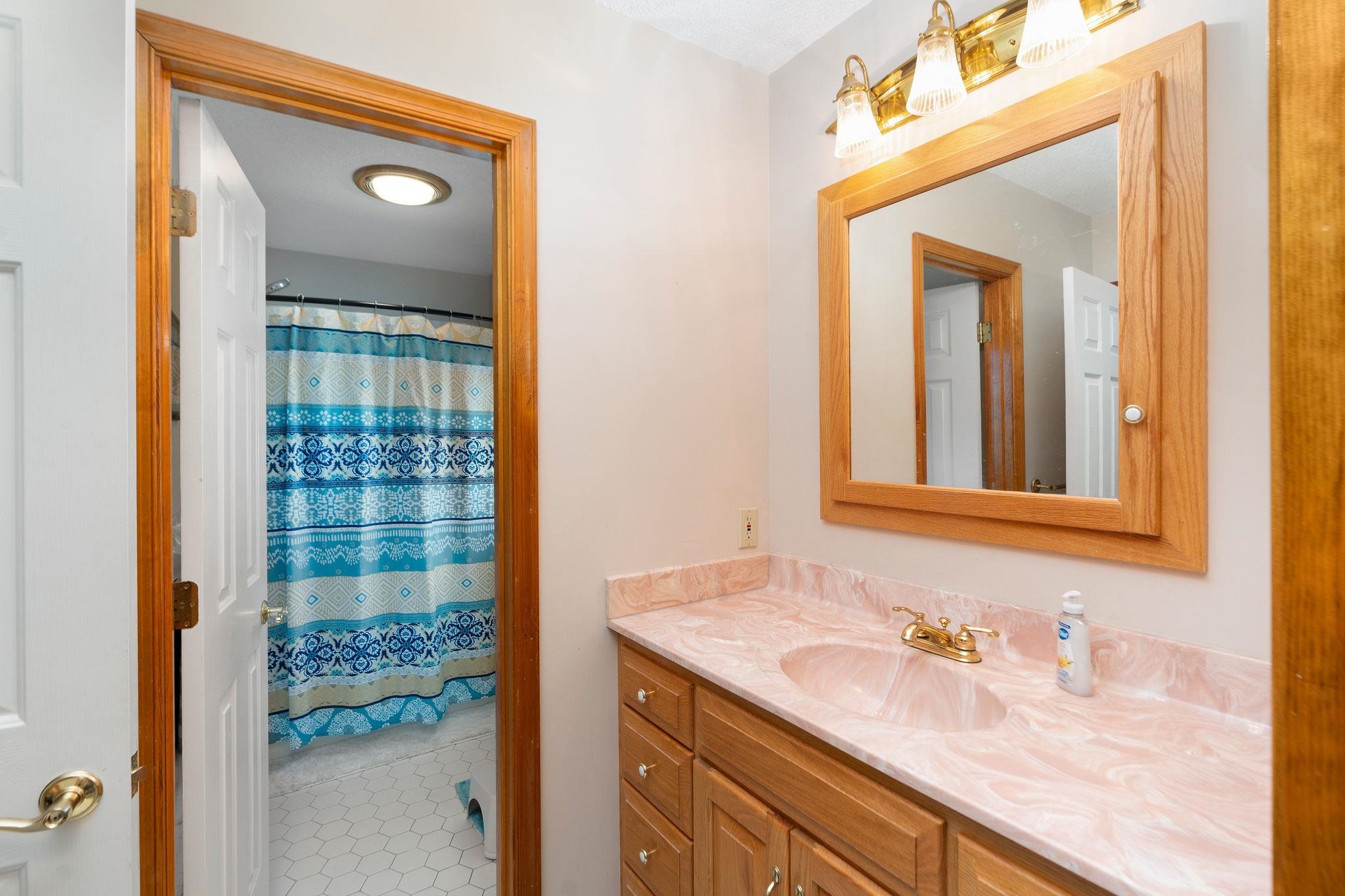 66 GREENLEE DR, CHURCHVILLE, Virginia 24421, 4 Bedrooms Bedrooms, ,3 BathroomsBathrooms,Residential,66 GREENLEE DR,669010 MLS # 669010