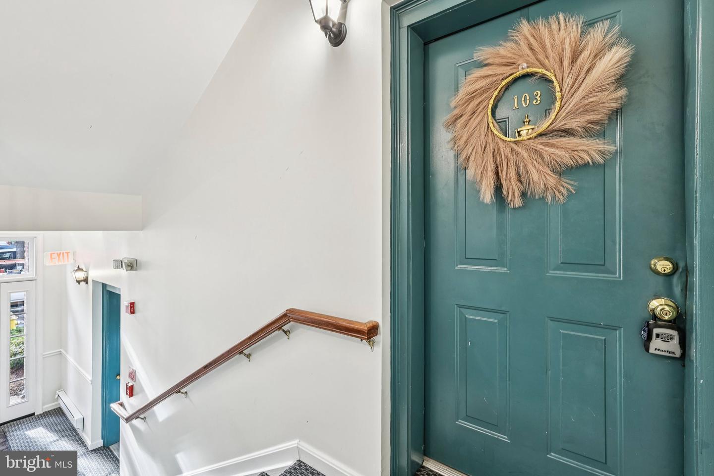 4681 LAWTON WAY #103, ALEXANDRIA, Virginia 22311, 2 Bedrooms Bedrooms, ,2 BathroomsBathrooms,Residential,For sale,4681 LAWTON WAY #103,VAAX2049222 MLS # VAAX2049222