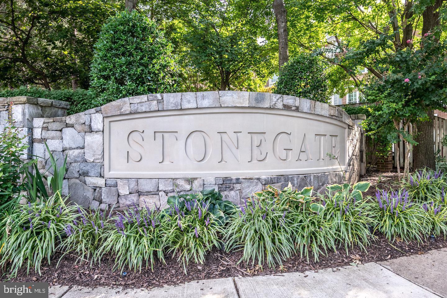 4681 LAWTON WAY #103, ALEXANDRIA, Virginia 22311, 2 Bedrooms Bedrooms, ,2 BathroomsBathrooms,Residential,For sale,4681 LAWTON WAY #103,VAAX2049222 MLS # VAAX2049222