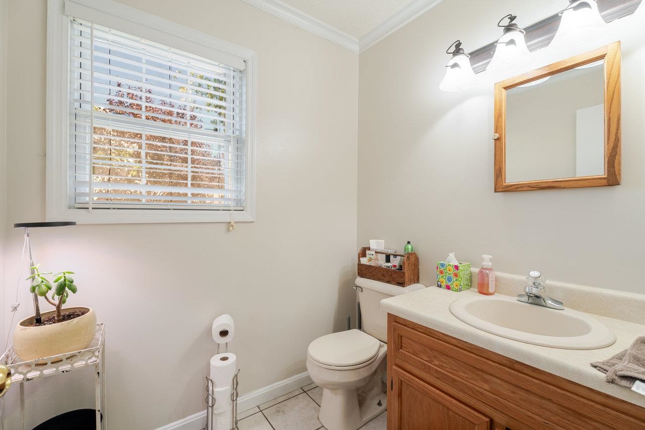 1580 SHENSTONE DR, HARRISONBURG, Virginia 22802, 3 Bedrooms Bedrooms, ,2 BathroomsBathrooms,Residential,1580 SHENSTONE DR,670153 MLS # 670153