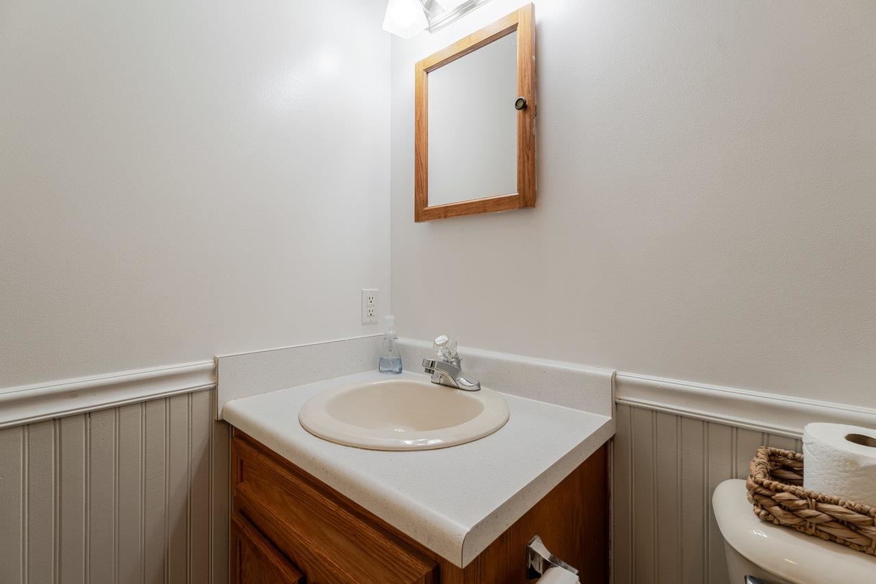 1580 SHENSTONE DR, HARRISONBURG, Virginia 22802, 3 Bedrooms Bedrooms, ,2 BathroomsBathrooms,Residential,1580 SHENSTONE DR,670153 MLS # 670153