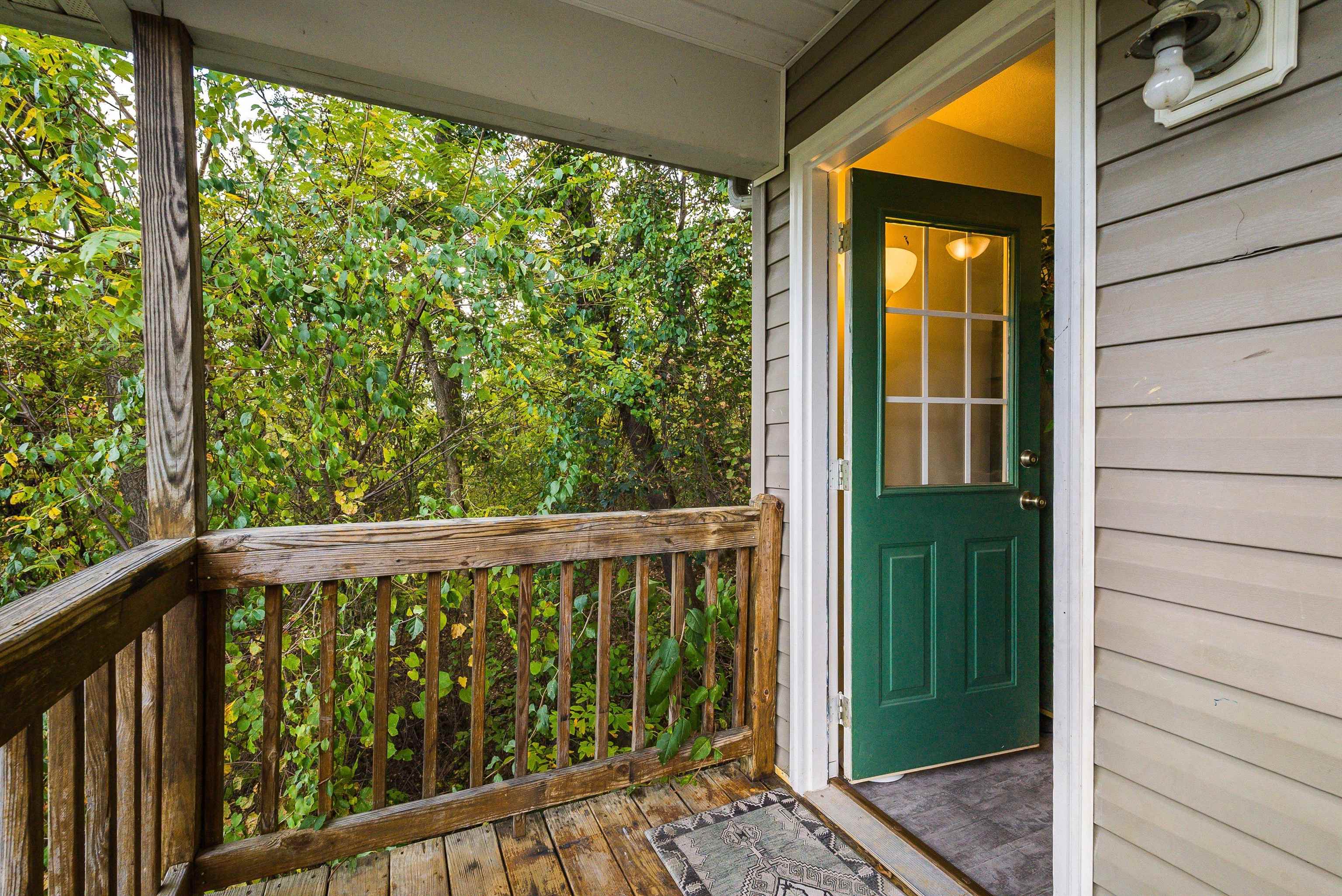100 OLIVE ST, STAUNTON, Virginia 24401, 3 Bedrooms Bedrooms, ,2 BathroomsBathrooms,Residential,100 OLIVE ST,670155 MLS # 670155