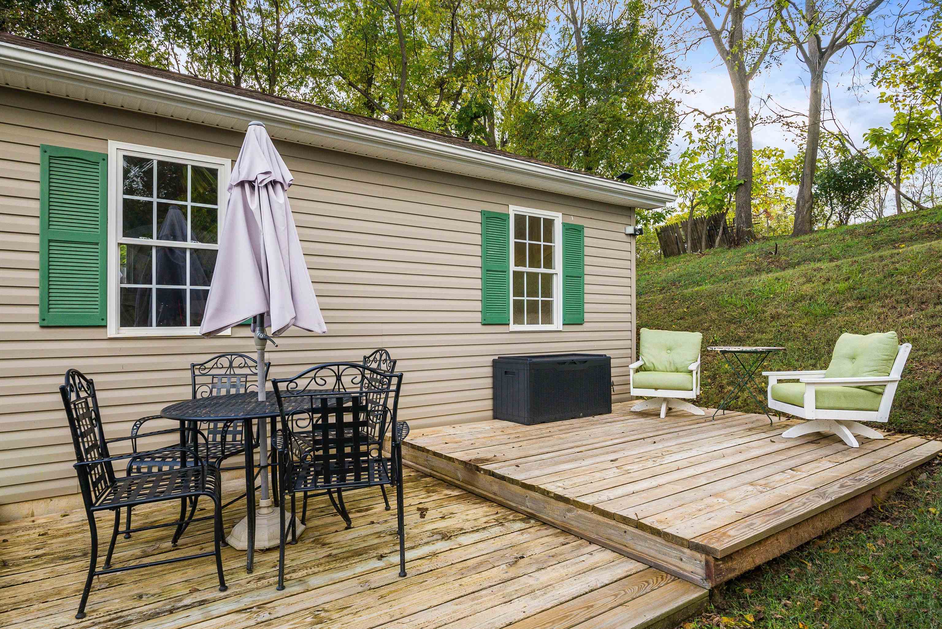 100 OLIVE ST, STAUNTON, Virginia 24401, 3 Bedrooms Bedrooms, ,2 BathroomsBathrooms,Residential,100 OLIVE ST,670155 MLS # 670155