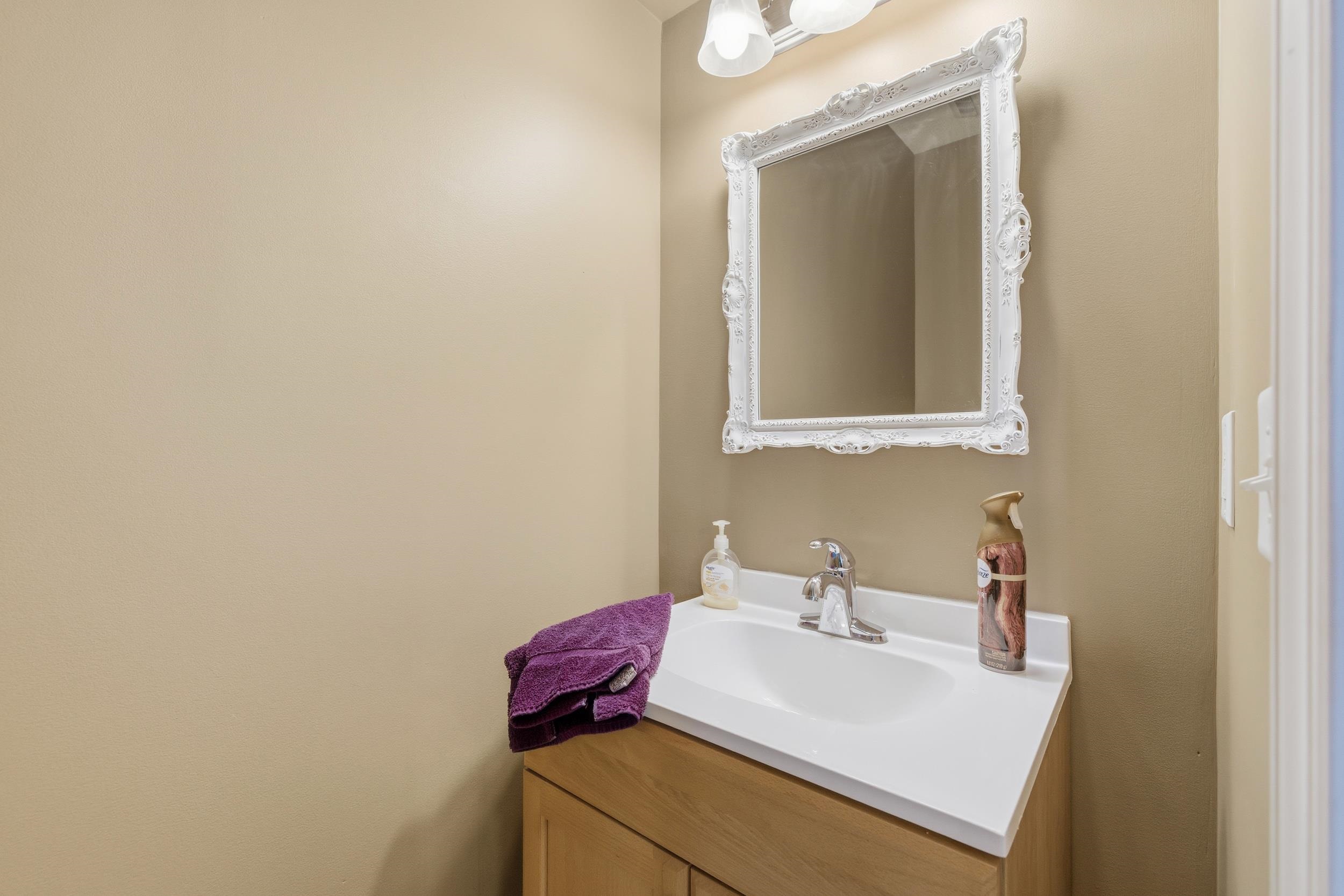 213 EMERSON LN, HARRISONBURG, Virginia 22802, 3 Bedrooms Bedrooms, ,2 BathroomsBathrooms,Residential,213 EMERSON LN,670157 MLS # 670157