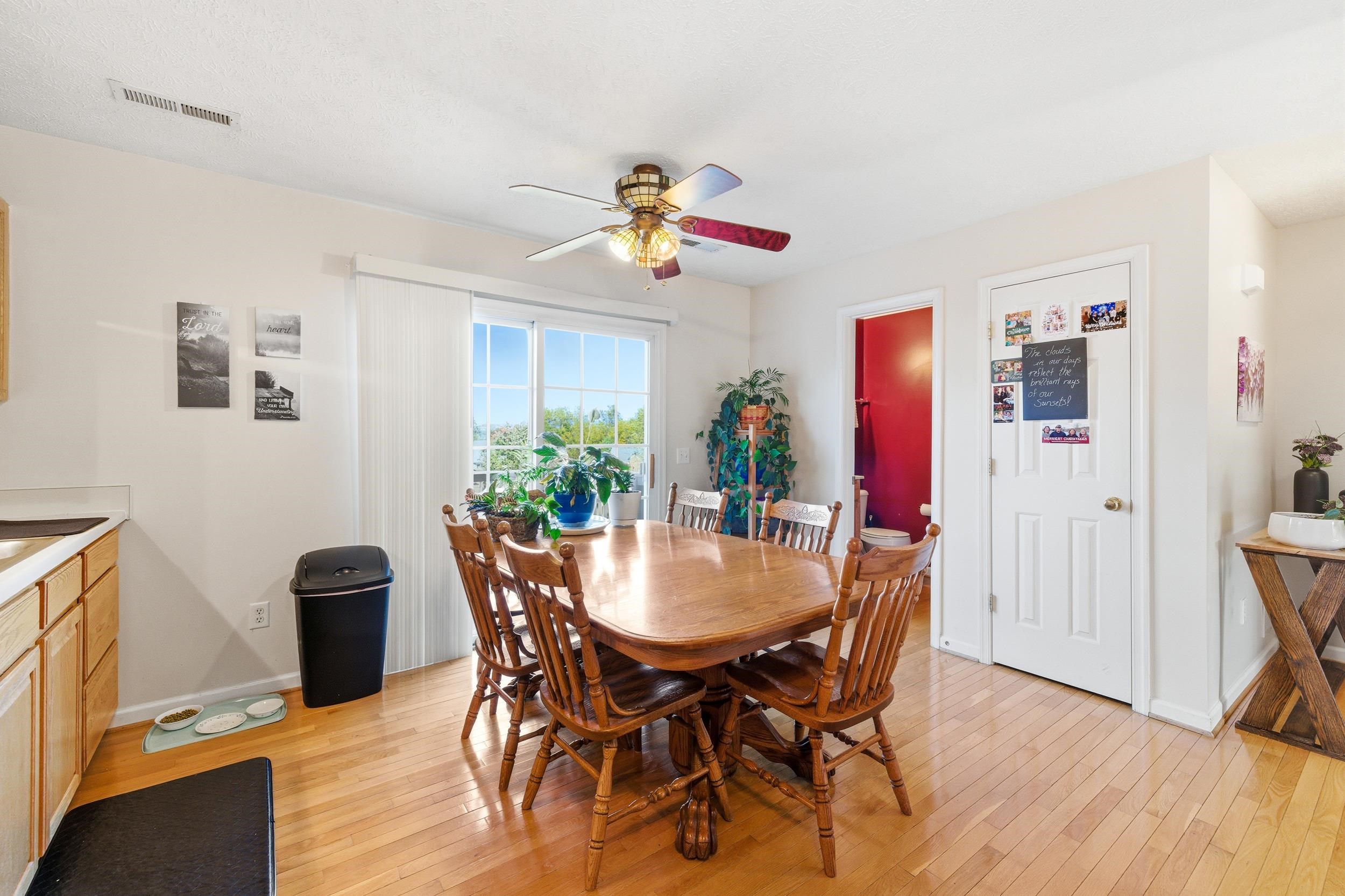 213 EMERSON LN, HARRISONBURG, Virginia 22802, 3 Bedrooms Bedrooms, ,2 BathroomsBathrooms,Residential,213 EMERSON LN,670157 MLS # 670157