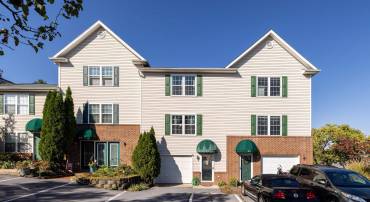 213 EMERSON LN, HARRISONBURG, Virginia 22802, 3 Bedrooms Bedrooms, ,2 BathroomsBathrooms,Residential,213 EMERSON LN,670157 MLS # 670157