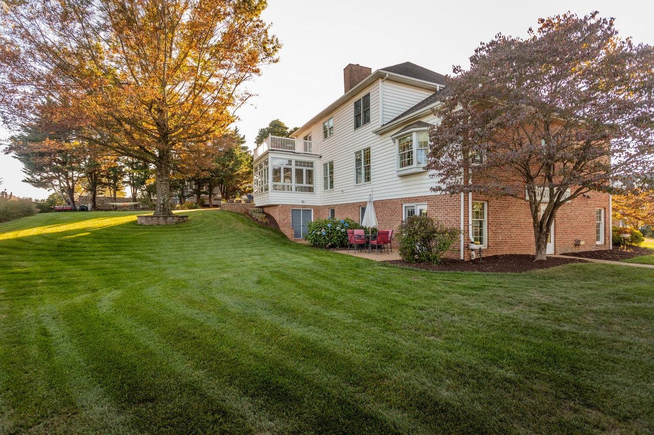 1880 COLLEGE AVE, HARRISONBURG, Virginia 22802, 7 Bedrooms Bedrooms, ,5 BathroomsBathrooms,Residential,1880 COLLEGE AVE,670159 MLS # 670159