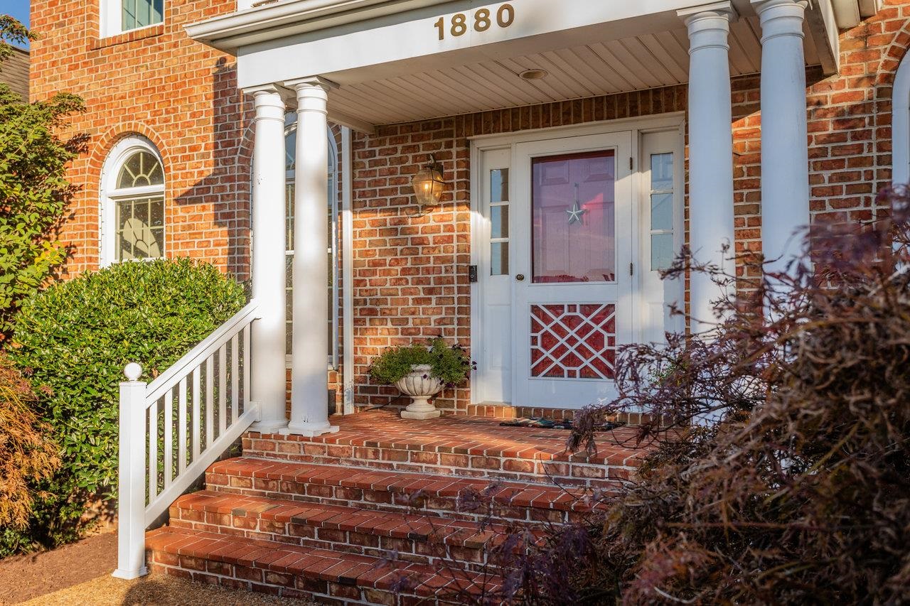 1880 COLLEGE AVE, HARRISONBURG, Virginia 22802, 7 Bedrooms Bedrooms, ,5 BathroomsBathrooms,Residential,1880 COLLEGE AVE,670159 MLS # 670159
