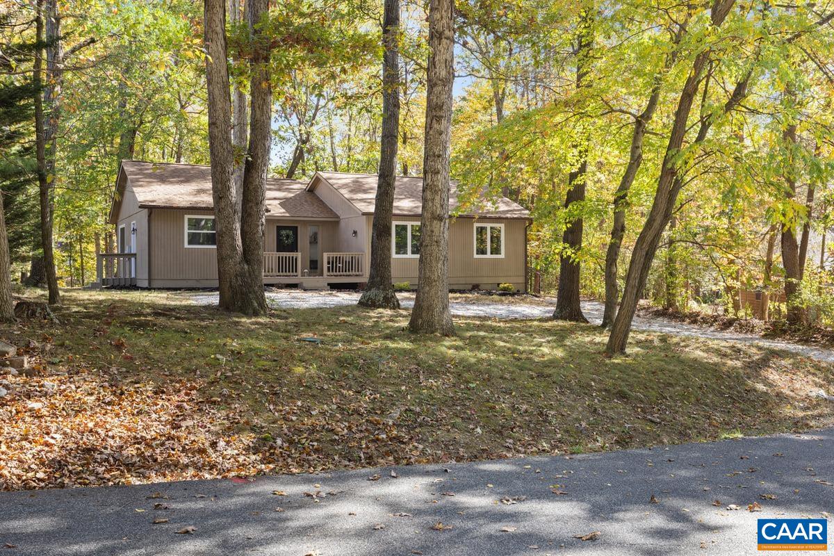 417 ALLEGHANY DR, MCGAHEYSVILLE, Virginia 22840, 3 Bedrooms Bedrooms, ,2 BathroomsBathrooms,Residential,417 ALLEGHANY DR,670169 MLS # 670169