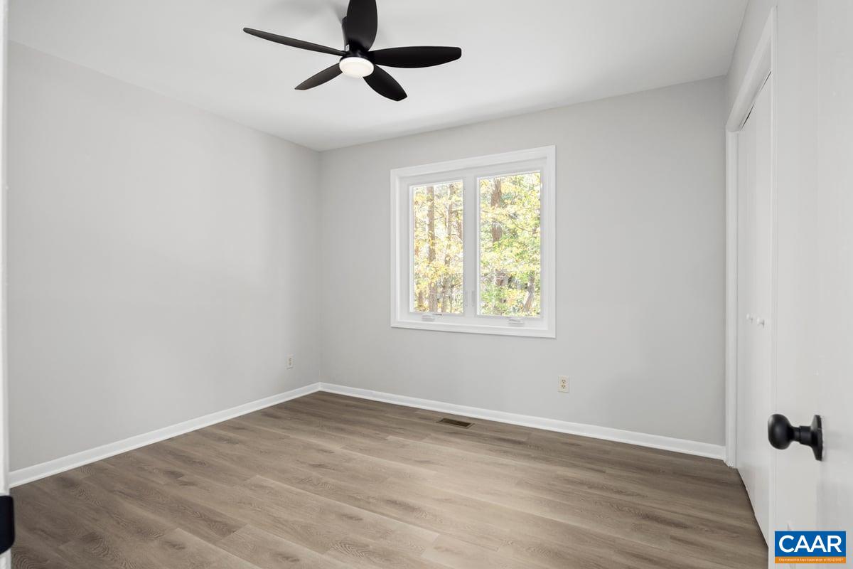 417 ALLEGHANY DR, MCGAHEYSVILLE, Virginia 22840, 3 Bedrooms Bedrooms, ,2 BathroomsBathrooms,Residential,417 ALLEGHANY DR,670169 MLS # 670169