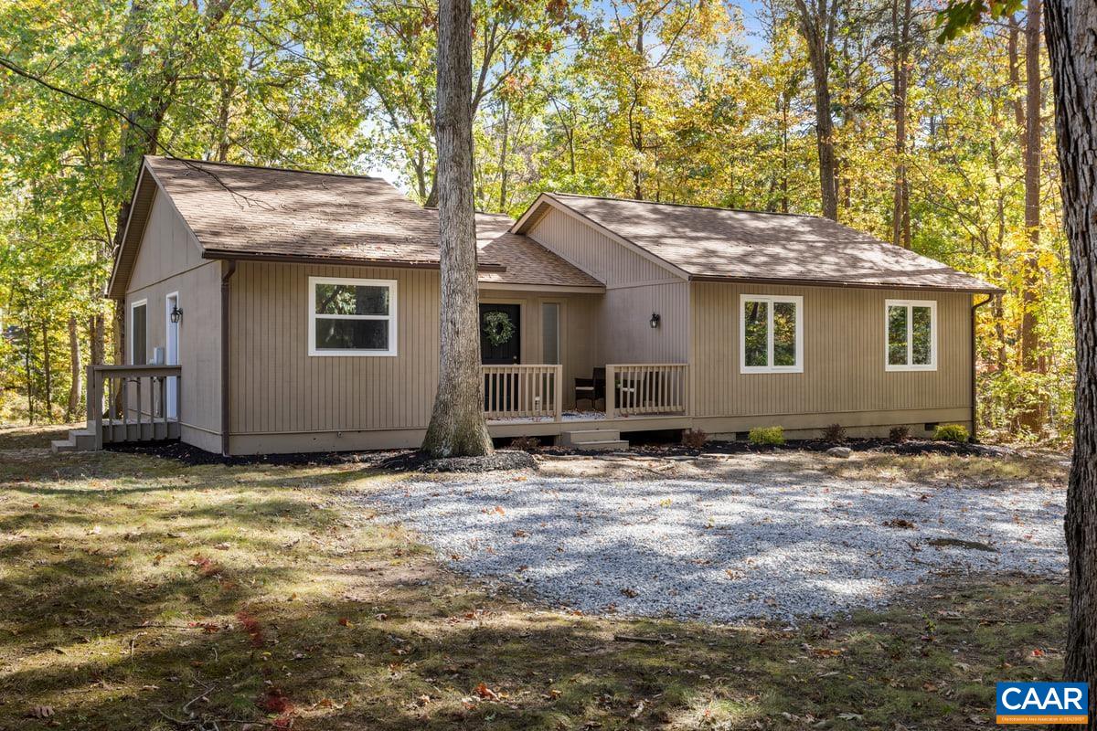 417 ALLEGHANY DR, MCGAHEYSVILLE, Virginia 22840, 3 Bedrooms Bedrooms, ,2 BathroomsBathrooms,Residential,417 ALLEGHANY DR,670169 MLS # 670169