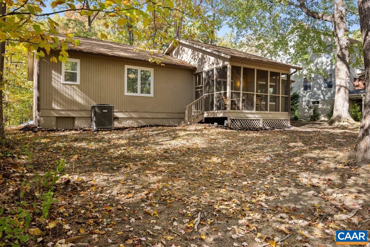 417 ALLEGHANY DR, MCGAHEYSVILLE, Virginia 22840, 3 Bedrooms Bedrooms, ,2 BathroomsBathrooms,Residential,417 ALLEGHANY DR,670169 MLS # 670169