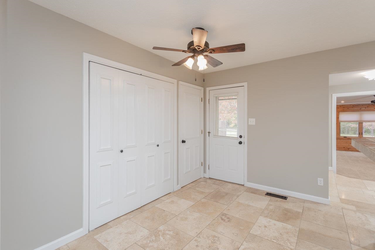 3002 RESORT DR, MCGAHEYSVILLE, Virginia 22840, 4 Bedrooms Bedrooms, ,2 BathroomsBathrooms,Residential,3002 RESORT DR,670170 MLS # 670170