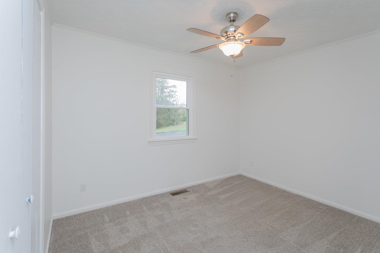 3002 RESORT DR, MCGAHEYSVILLE, Virginia 22840, 4 Bedrooms Bedrooms, ,2 BathroomsBathrooms,Residential,3002 RESORT DR,670170 MLS # 670170