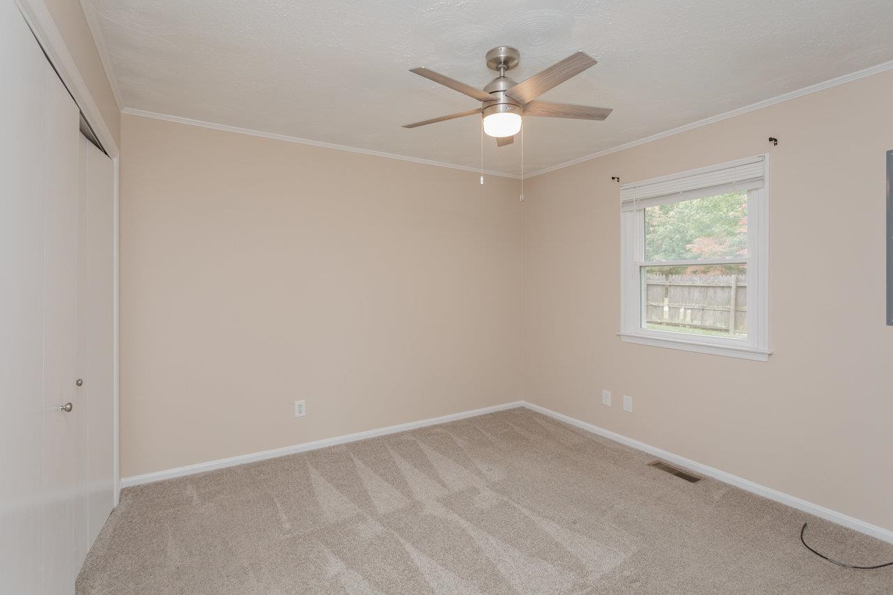 3002 RESORT DR, MCGAHEYSVILLE, Virginia 22840, 4 Bedrooms Bedrooms, ,2 BathroomsBathrooms,Residential,3002 RESORT DR,670170 MLS # 670170