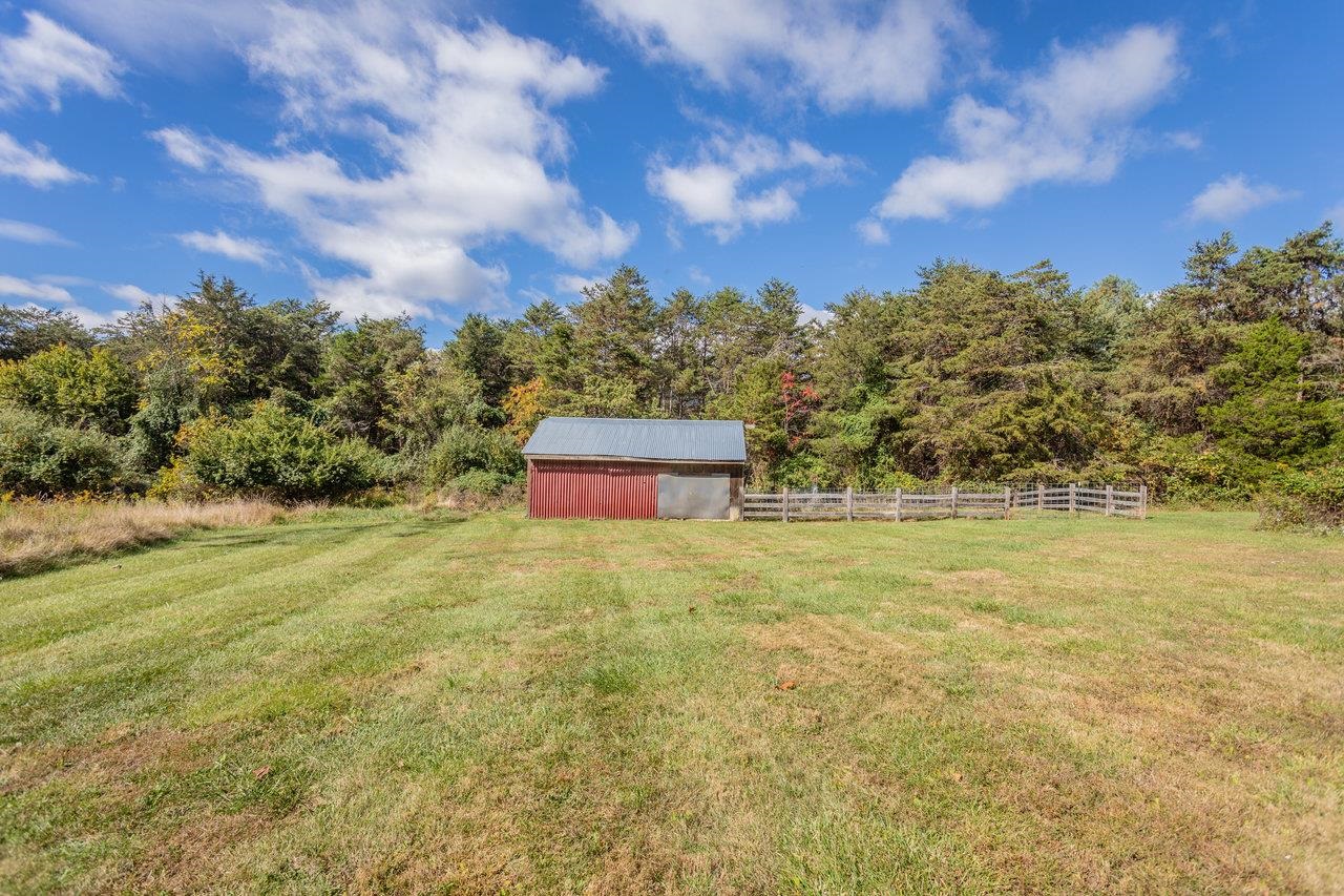 3002 RESORT DR, MCGAHEYSVILLE, Virginia 22840, 4 Bedrooms Bedrooms, ,2 BathroomsBathrooms,Residential,3002 RESORT DR,670170 MLS # 670170