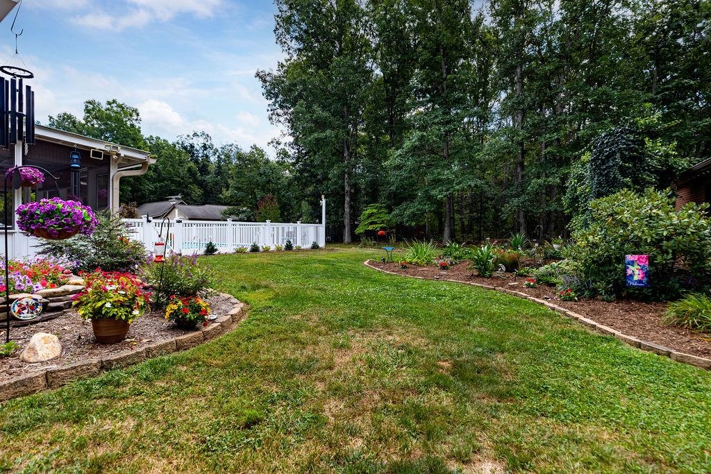 13711 SOUTH EAST SIDE HWY, PORT REPUBLIC, Virginia 24471, 3 Bedrooms Bedrooms, ,2 BathroomsBathrooms,Residential,13711 SOUTH EAST SIDE HWY,670173 MLS # 670173